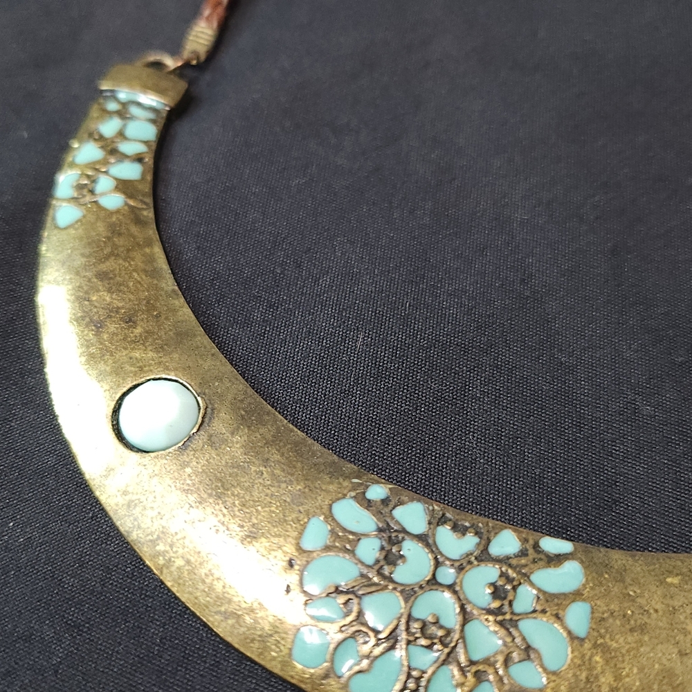 Boho Brass and Leather Collar Necklace. Stamped. Preloved. - Picture 3 of 7